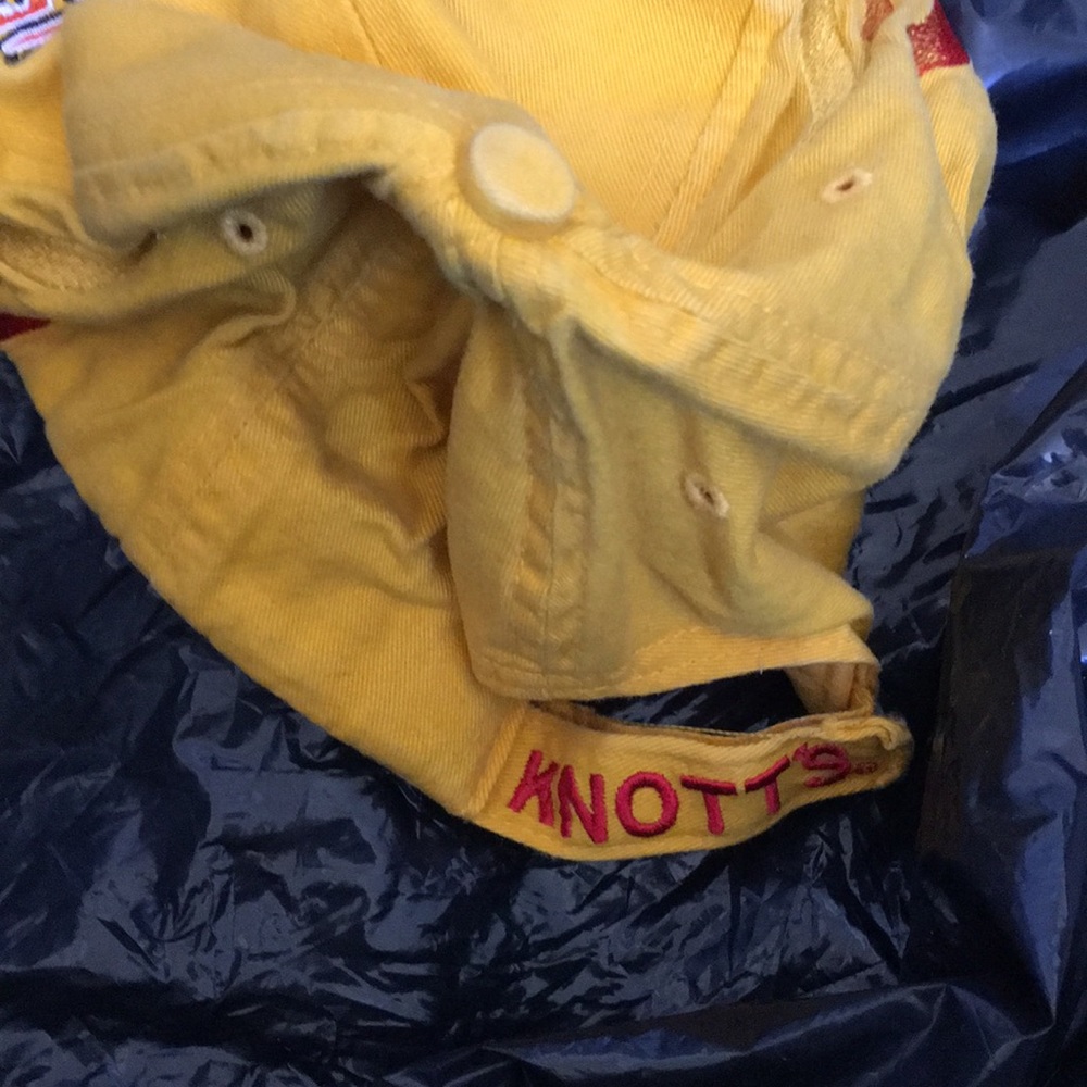 Unique ball cap medium/large - Picture 3 of 4